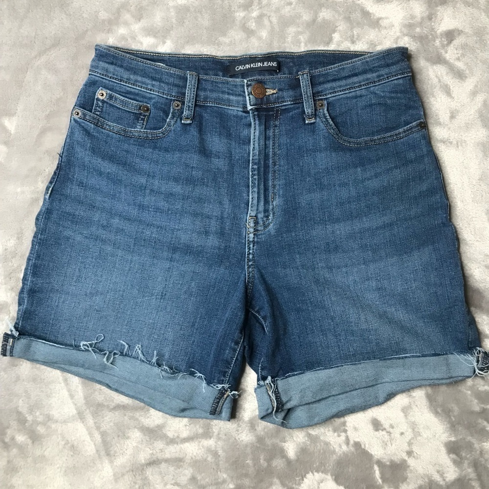 Calvin Klein Stretch Bermuda Jean Shorts Repreve Rolled Cuff Size 4 Blue